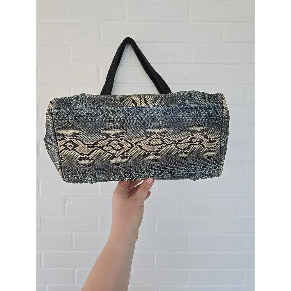 Cashhimi snakeskin shoulder